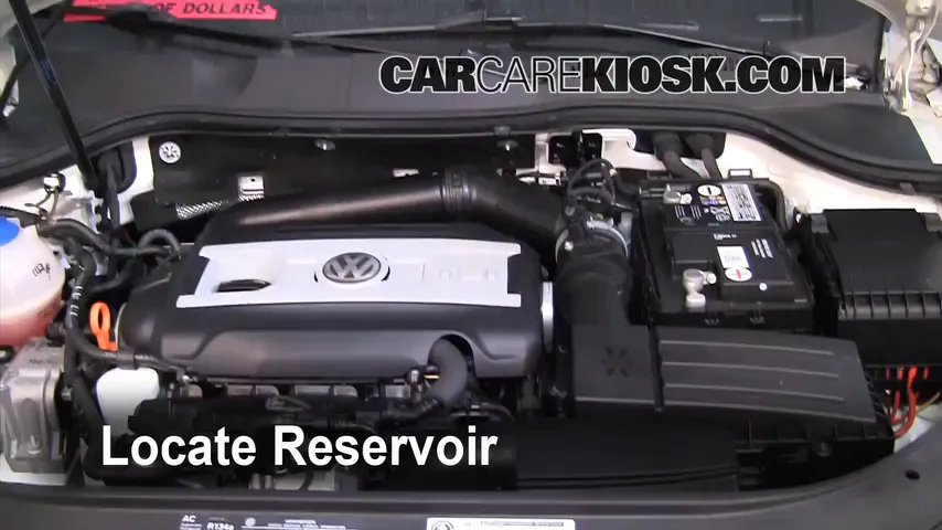 2010 Volkswagen Passat Komfort 2.0L 4 Cyl. Turbo Wagon Líquido limpiaparabrisas Agregar líquido